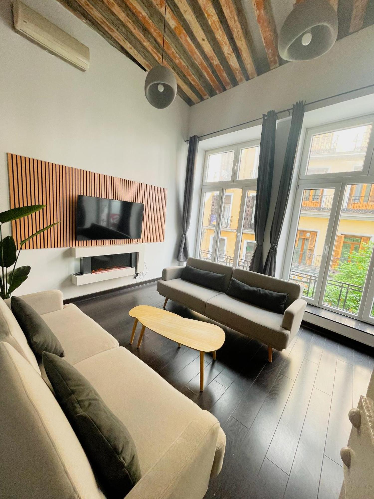 Ferienwohnung Carretas Duplex Exterior Derecha Madrid Exterior foto